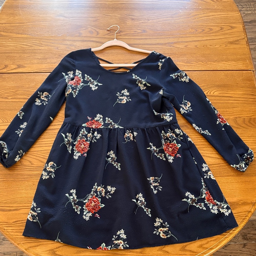 Elegant Floral Long Sleeve Dress